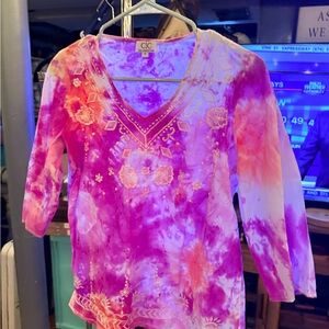Women's Pink and White Tie-Dye Top size small